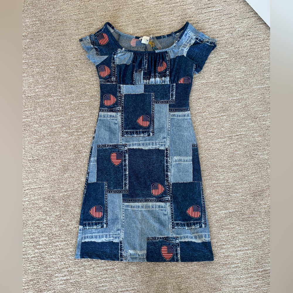 BNWT Le Chateau Junior Dress (girls size large)